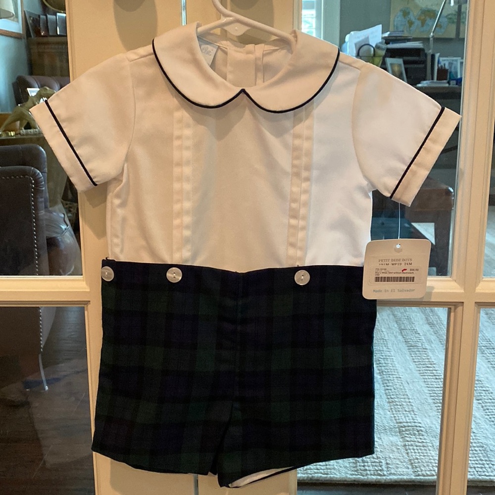 New with tag Petit bebe short set